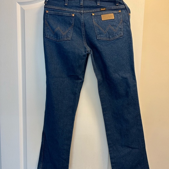 Classic Wrangler, straight cut - Picture 2 of 4